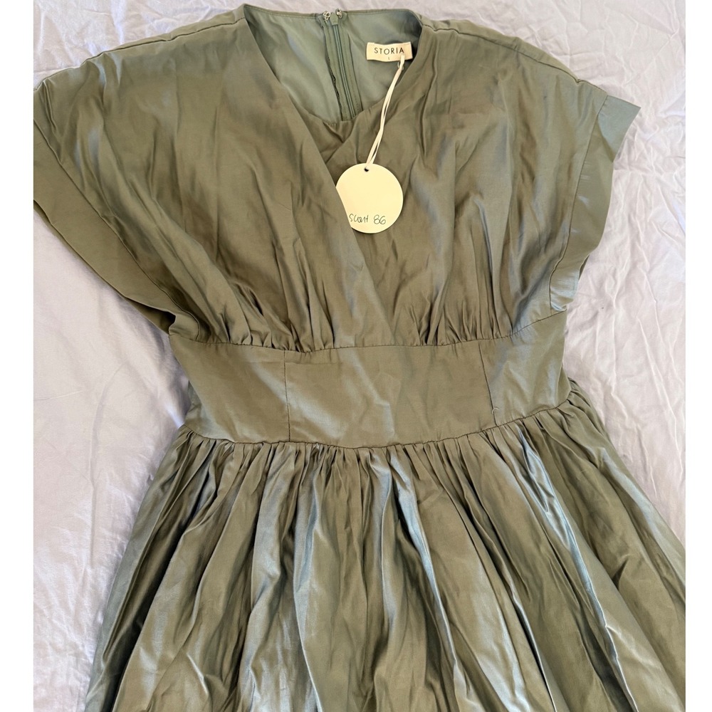 STORIA Olive Lover Dress Women's Large Sage Green Midi Dress NWT Pockets